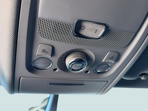 Used 2010 Audi A4 2.0T Premium Plus image 35