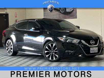 Used 2018 Nissan Maxima SR w/ Interior Lighting Package