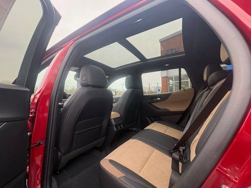 New 2026 Chevrolet Equinox ACTIV w/ Convenience Package III image 12