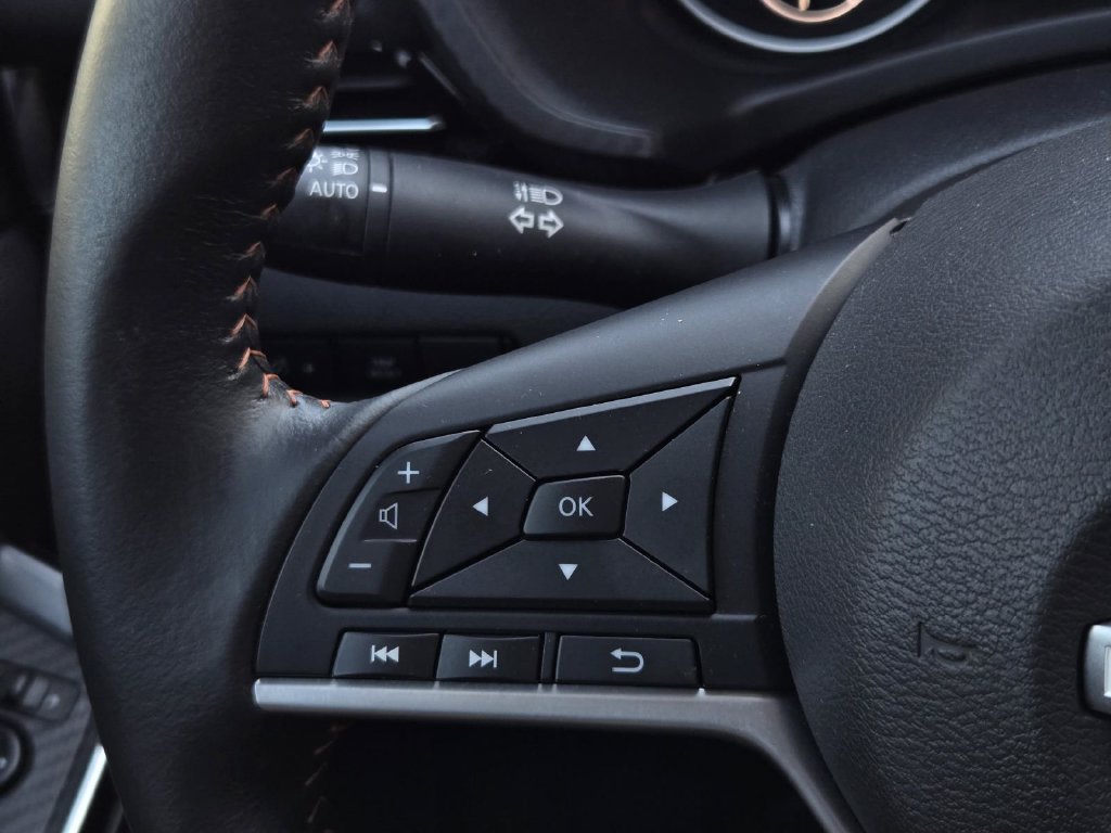 Certified 2024 Nissan Sentra SR FWD image 24
