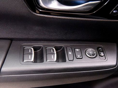 Used 2023 Honda CR-V Sport Touring image 17