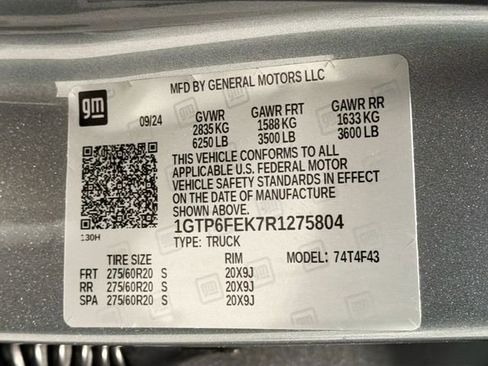 Certified 2024 GMC Canyon Denali image 23