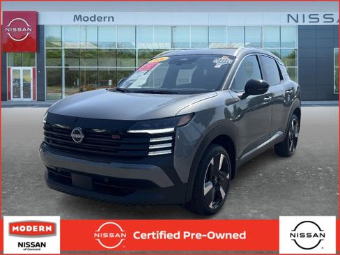 Certified 2026 Nissan Kicks SR FWD image 1