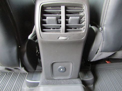 Used 2024 Ford Escape ST-Line w/ Tech Pack #1 AWD/4WD image 34