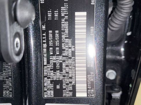 Used 2025 Toyota Corolla Cross XLE image 31