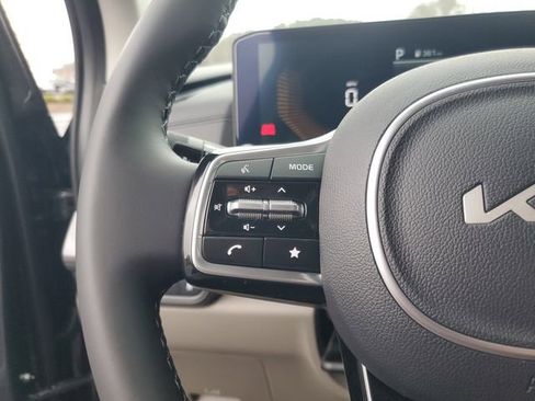 New 2026 Kia Carnival LXS image 17