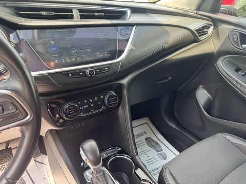 Used 2020 Buick Encore GX Select AWD/4WD image 17