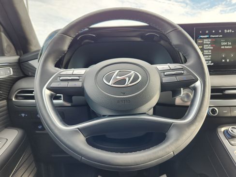 Used 2024 Hyundai Palisade Calligraphy AWD/4WD image 22