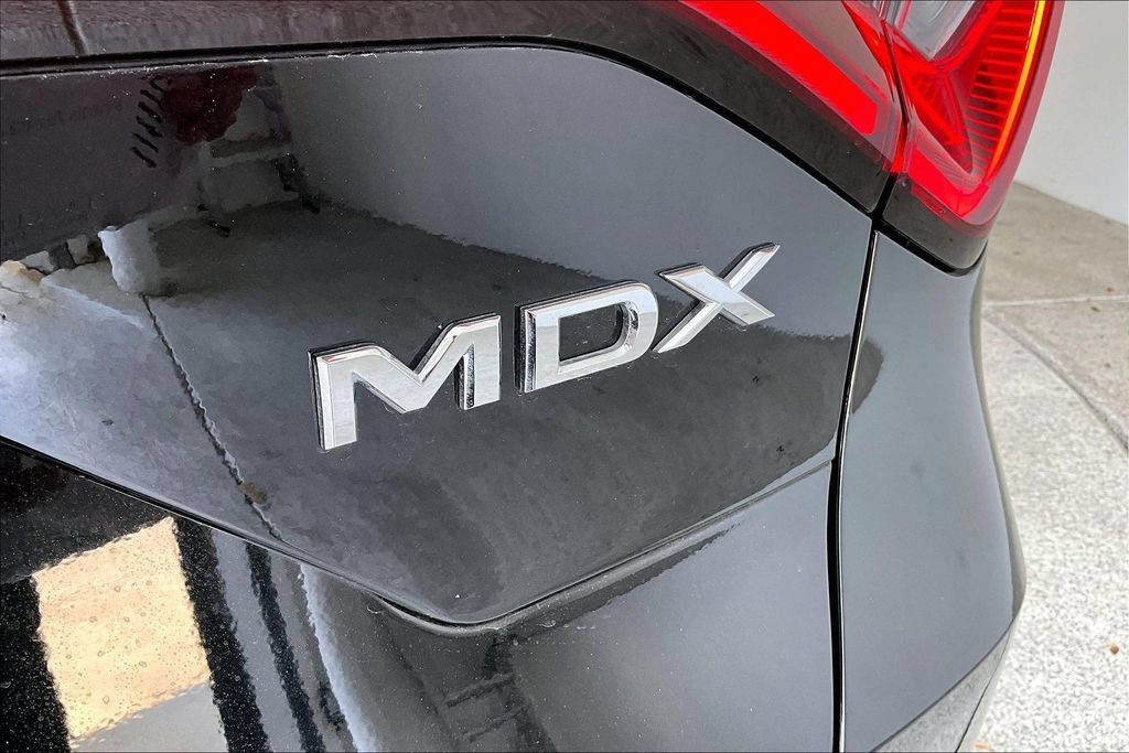 Used 2026 Acura MDX w/ Technology Package FWD image 38