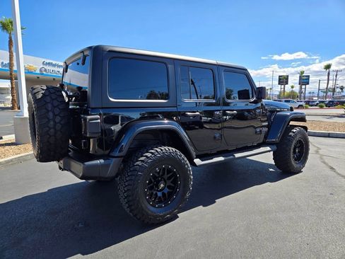 Used 2023 Jeep Wrangler Unlimited Sahara AWD/4WD image 6