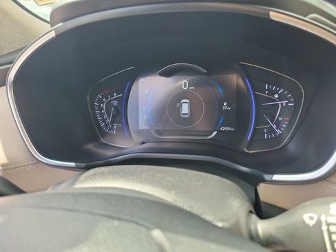 Used 2019 Hyundai Santa Fe Limited AWD/4WD image 19