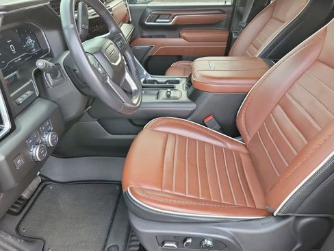 Used 2024 GMC Sierra 2500 Denali Ultimate w/ Max Trailering Package image 12