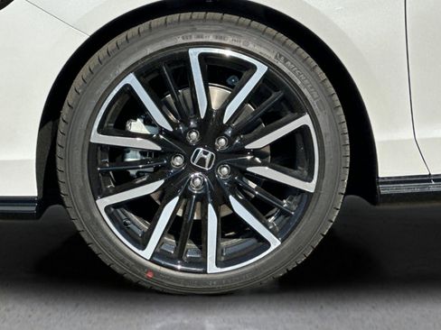 New 2025 Honda Accord Touring image 32