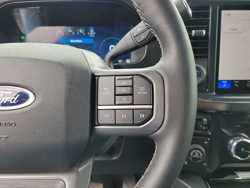 New 2025 Ford F350 Lariat w/ Lariat Ultimate Package image 24