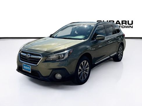 Used 2019 Subaru Outback 2.5i Touring w/ Popular Package #3A AWD/4WD image 3