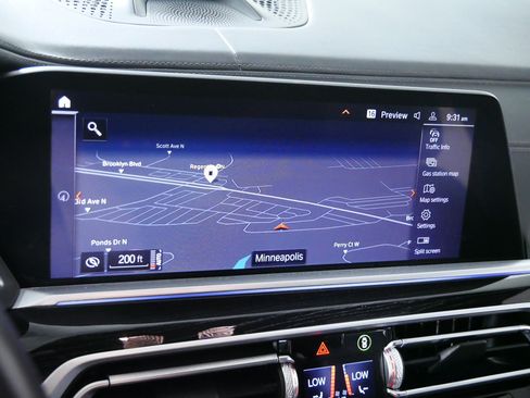 Used 2021 BMW X7 M50i AWD/4WD image 30
