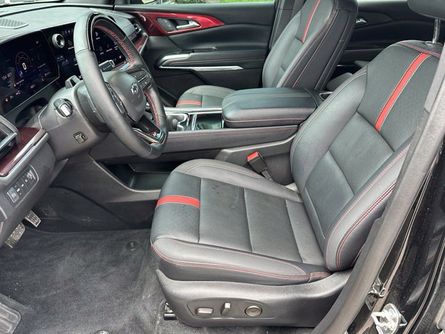 Used 2024 Chevrolet Traverse RS w/ LPO, Floor Liner Package AWD/4WD image 35