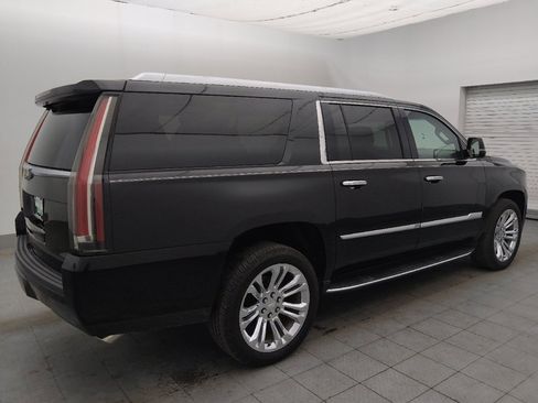 Used 2018 Cadillac Escalade ESV Premium Luxury w/ LPO, Radiant Package RWD image 10