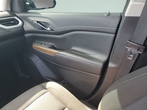 Used 2020 GMC Acadia SLE w/ Driver Convenience Package FWD image 13