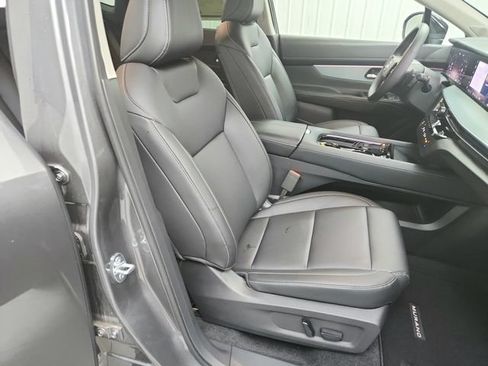 Used 2025 Nissan Murano SL w/ Cargo Package AWD/4WD image 38