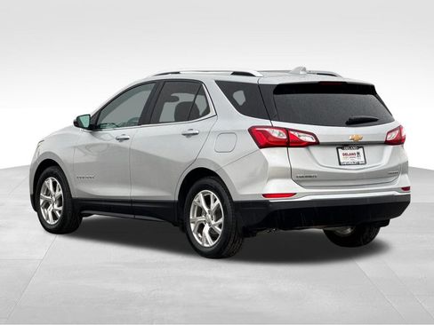 Used 2020 Chevrolet Equinox Premier w/ LPO, Floor Liner Package FWD image 3