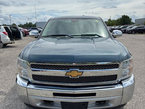 Used 2012 Chevrolet Silverado 1500 W/T w/ LS Package AWD/4WD image 2