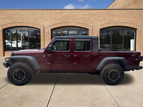 Used 2021 Jeep Gladiator Sport w/ Trailer Tow Package AWD/4WD image 13