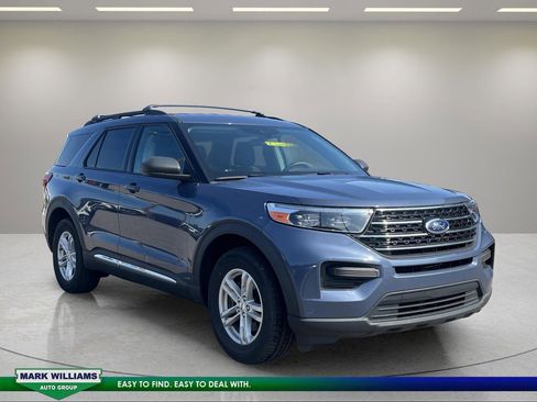 Used 2021 Ford Explorer XLT w/ Class III Trailer Tow Package AWD/4WD image 1