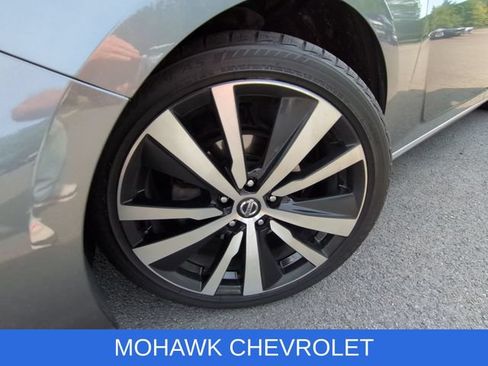Used 2020 Nissan Altima 2.5 SR FWD image 7