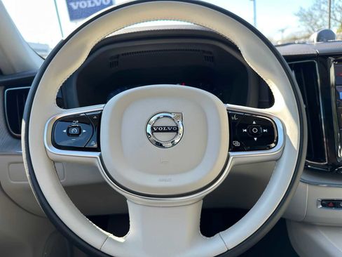 New 2025 Volvo XC60 B5 Ultra w/ Protection Package Premier image 24
