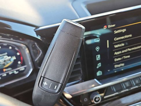 Used 2024 Chevrolet Silverado 2500 LT image 21