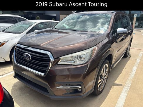 Used 2019 Subaru Ascent Touring w/ Popular Package #3 AWD/4WD image 1