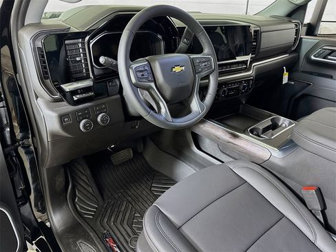 New 2026 Chevrolet Silverado 2500 LTZ w/ LTZ Premium Texas Edition image 5