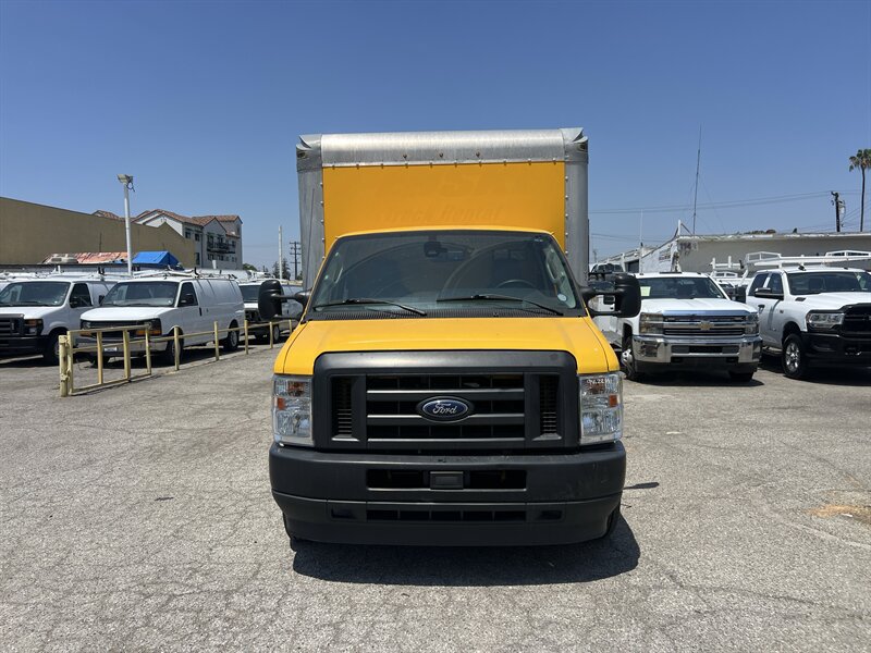 Used 2022 Ford E-350 and Econoline 350 Super Duty RWD image 5
