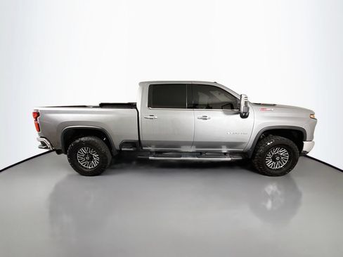 Used 2025 Chevrolet Silverado 2500 LTZ w/ LTZ Premium Package AWD/4WD image 8