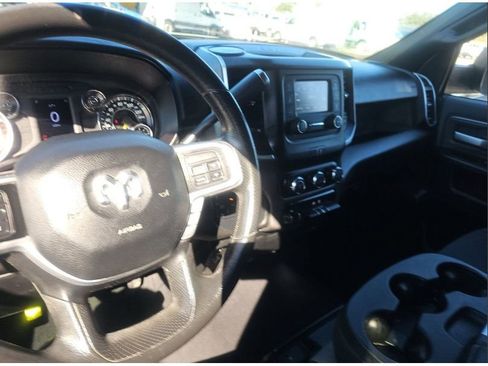 Used 2021 RAM 2500 Big Horn image 20