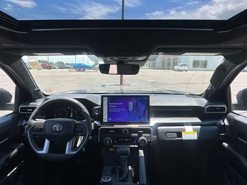 New 2026 Toyota 4Runner Limited AWD/4WD image 11