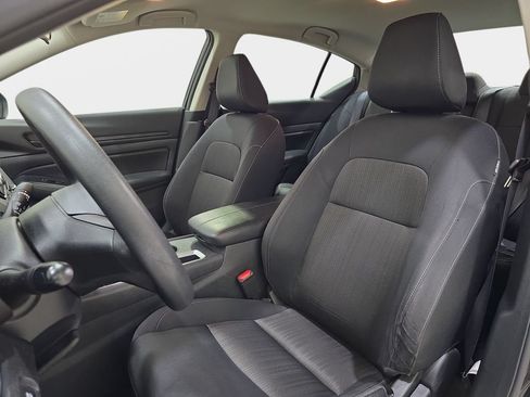 Used 2024 Nissan Altima 2.5 S FWD image 16