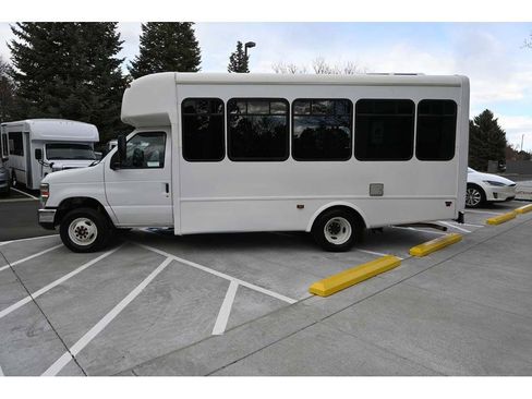 Used 2016 Ford E-350 and Econoline 350 Super Duty w/ Shuttle Bus Prep Package RWD image 9