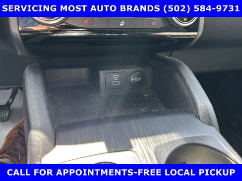 Certified 2022 Ford Escape SE w/ Cold Weather Package image 33