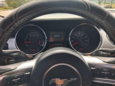Used 2016 Ford Mustang Premium RWD image 11
