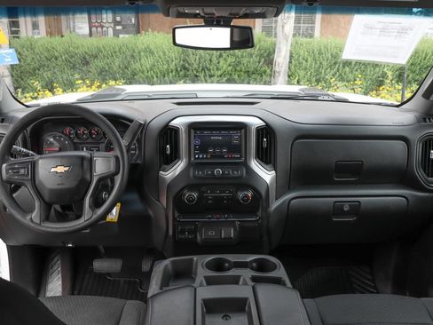 Used 2020 Chevrolet Silverado 2500 Custom w/ Custom Value Package AWD/4WD image 29