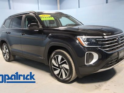 Used 2025 Volkswagen Atlas SE