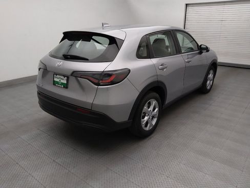 Used 2025 Honda HR-V LX image 9