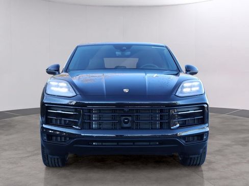 Certified 2026 Porsche Cayenne E-Hybrid Coupe AWD/4WD image 2