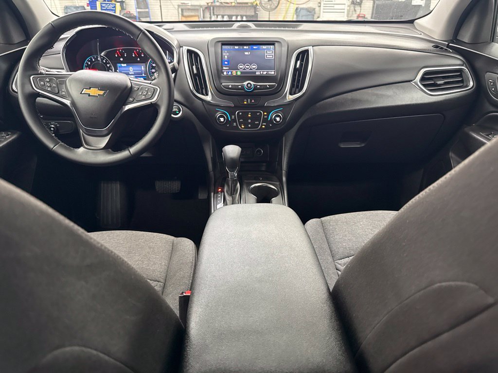 Used 2024 Chevrolet Equinox LT AWD/4WD image 17