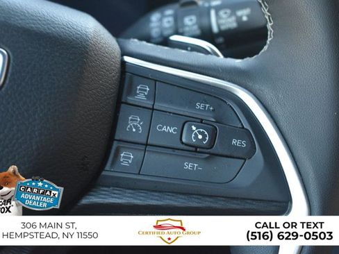 Used 2024 Jeep Grand Cherokee L Laredo image 17