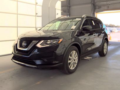 Used 2018 Nissan Rogue SV