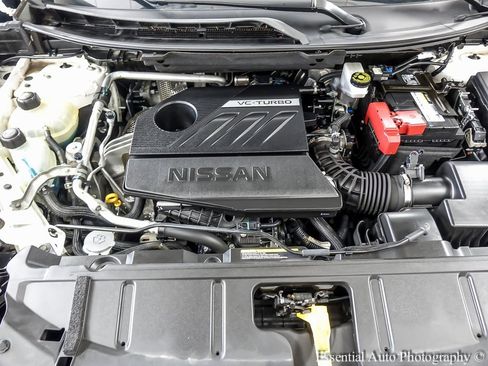 Used 2023 Nissan Rogue S image 25