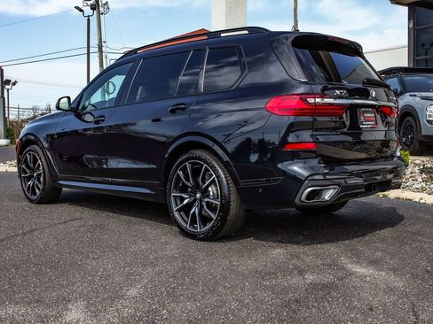Used 2021 BMW X7 xDrive40i w/ M Sport Package AWD/4WD image 4